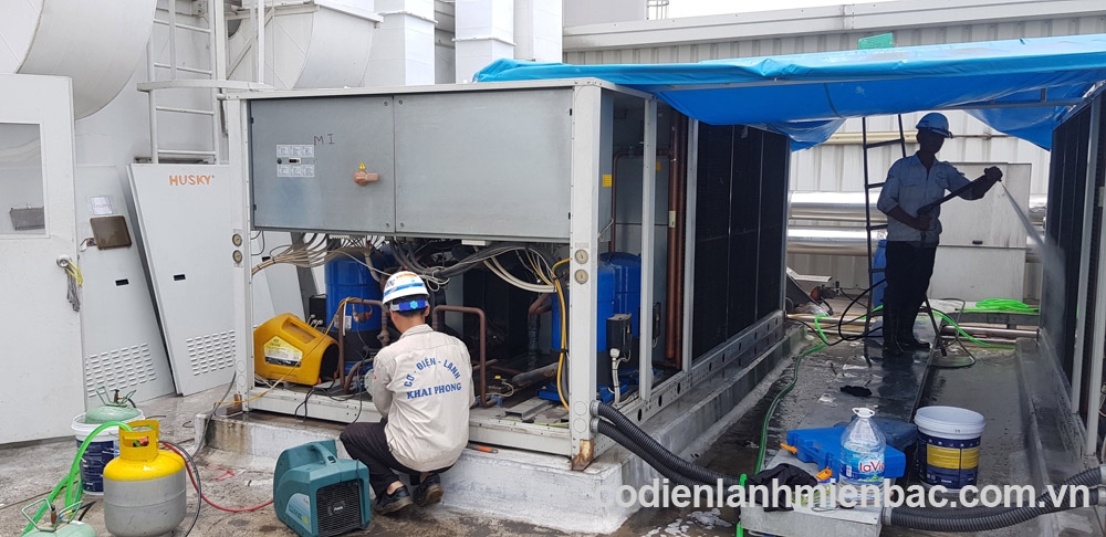 Sửa chữa bơm nước cho chiller tại Hà Nam