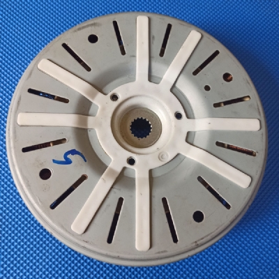 bep-au-4-hong-co-lo-nuong-inoksan-ino-7kg23s